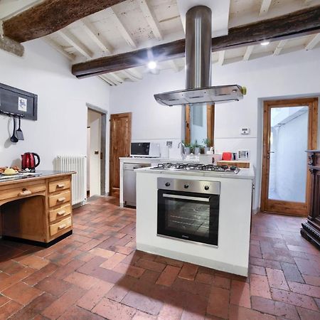 Apartment Lacosta Near Ponte Vecchio Florence Buitenkant foto